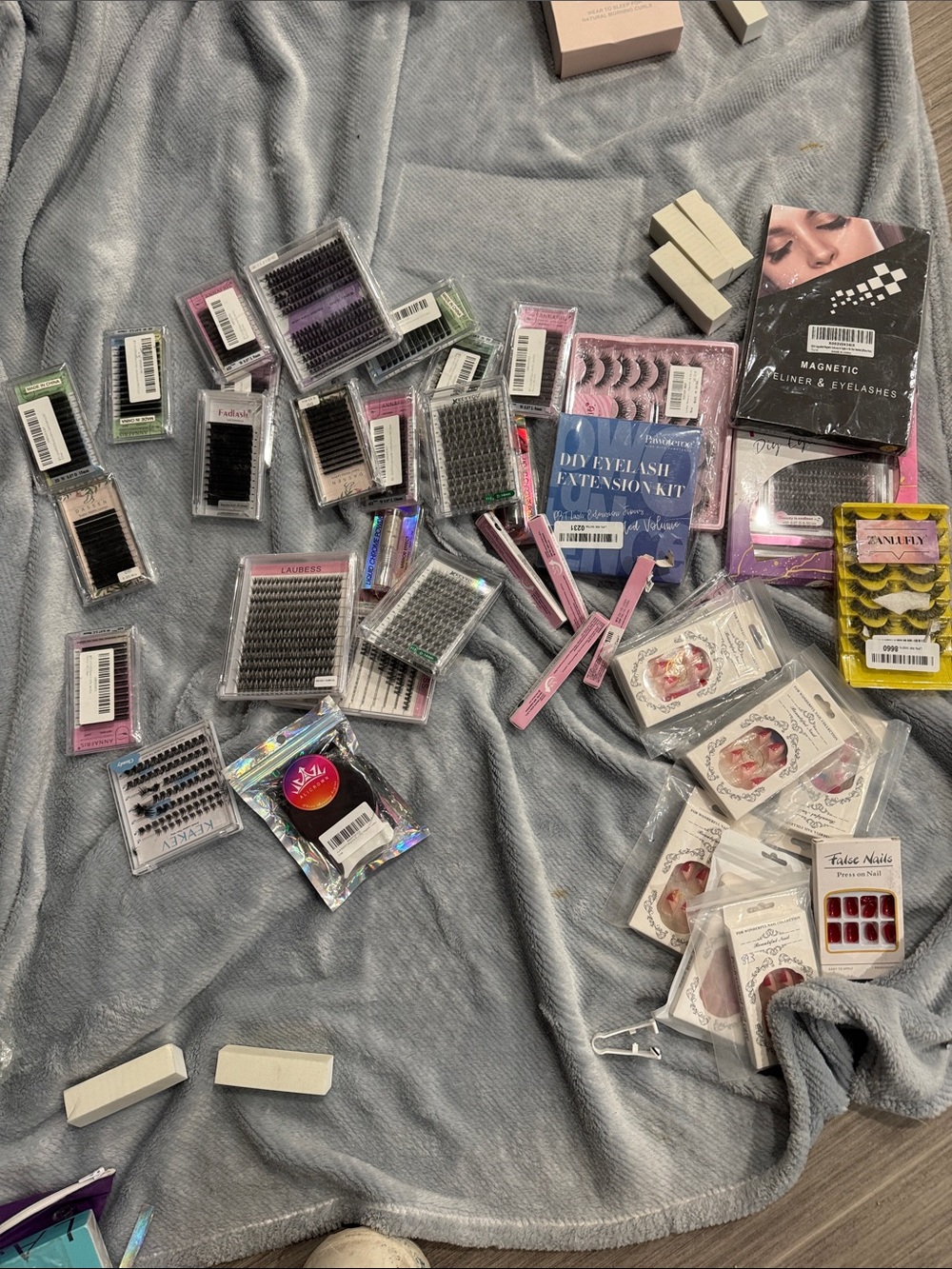 ✨LASH MYSTERY LOT✨